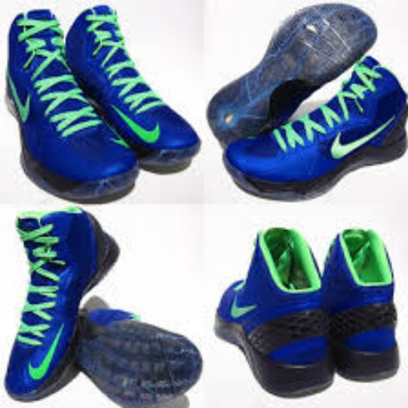 Nike - Picture 2 of 2